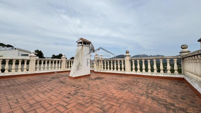 Foto e13a36ee-404f-4faa-8b4c-a59b363260b0. Casa amb piscina a Urbanitzacions i Pedanies Nord Alzira