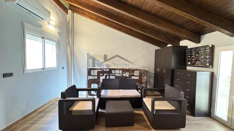 Foto 724e1eb6-6f68-40d8-a891-14d0b28efc1a. Casa  en venta , valencia, de 206 m2 en Carcaixent