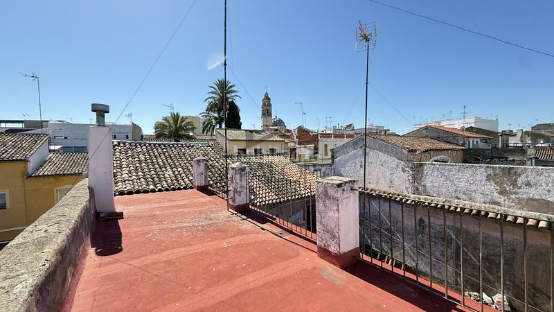 Foto 41ae364b-6da7-4cb0-ae53-3a90455dfc2a. Casa a Carcaixent