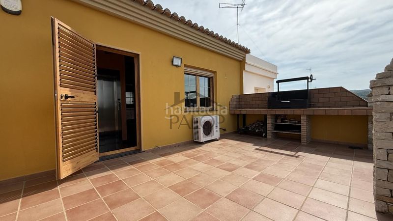 Foto 925061ef-3643-4a6b-ab11-73b8773f5cbf. Casa adossada amb calefacció aparcament piscina a Carcaixent