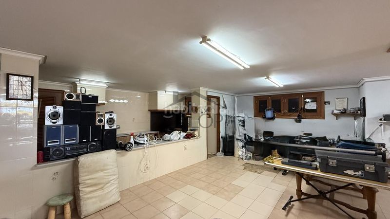 Foto 4ecd30e9-3467-4b26-9b7d-8c75f50ba4d5. Casa amb piscina a Carcaixent