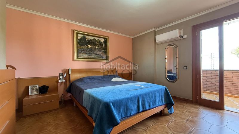 Foto ebebd047-baaa-4baf-8ff4-4abac11f66b4. Casa amb piscina a Carcaixent