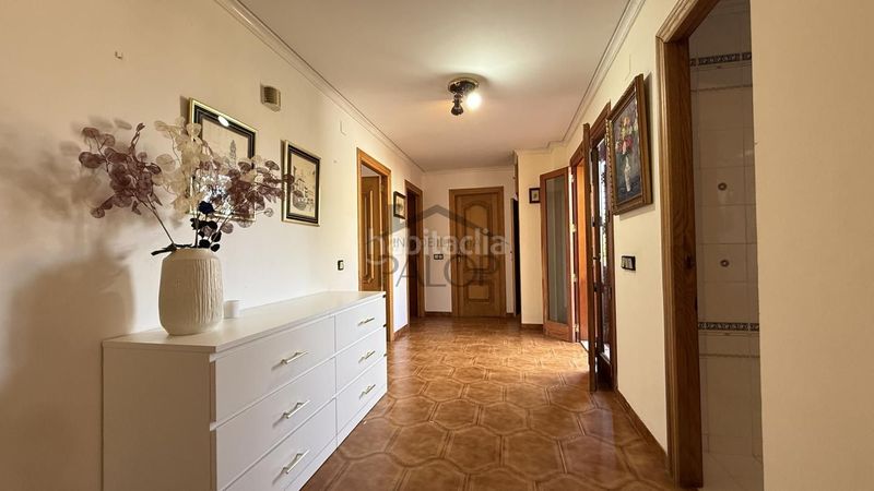 Foto fcf5c998-21e8-4f1f-a103-ac665fd5eff4. Casa amb piscina a Carcaixent