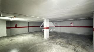 Parking voiture à Carcaixent