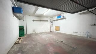 Parking voiture à Carcaixent