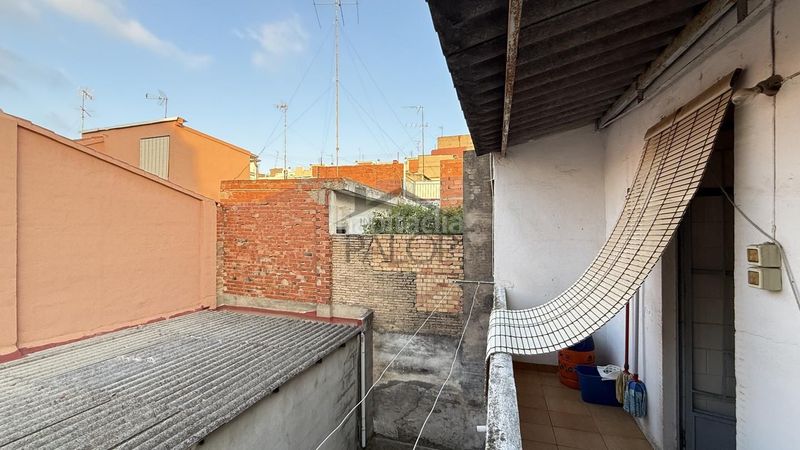 Foto cce32f45-80c4-485e-a792-39a2106cea99. Casa a Carcaixent