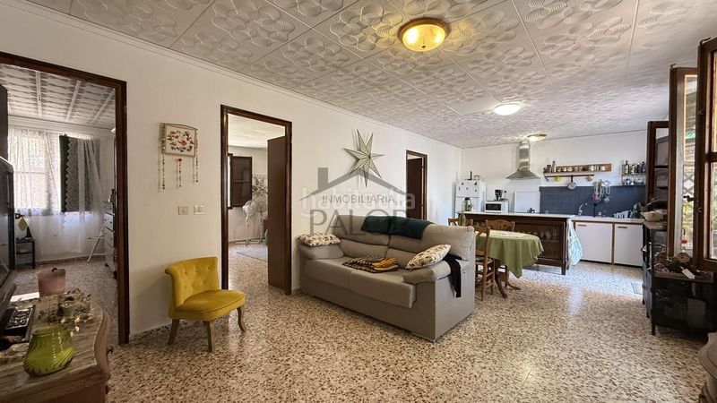Foto 0dbfd686-978a-4aee-a935-3bba7484a126. Casa a Carcaixent