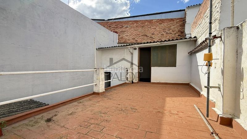 Foto e9ec54dd-df55-4264-99a3-ce704ef856c8. Planta baixa a Carcaixent