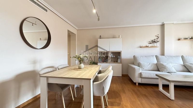 Foto d78eb1d8-8559-45c2-8047-41349d2e784d. Pis a Carcaixent