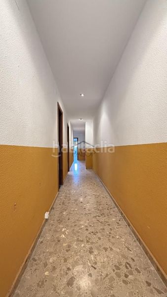 Foto 0a5a86b3-229e-4ddd-b570-323ff8a8c4b7. Pis a Carcaixent