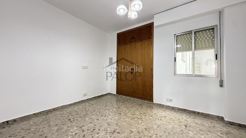 Foto ac71f93b-8f14-442c-a167-7f5b93e0ef88. Pis a Carcaixent