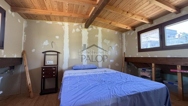 Foto dd5fe7fc-63ff-4ce0-90d7-f65ee2f9e751. Casa amb piscina a Alberic