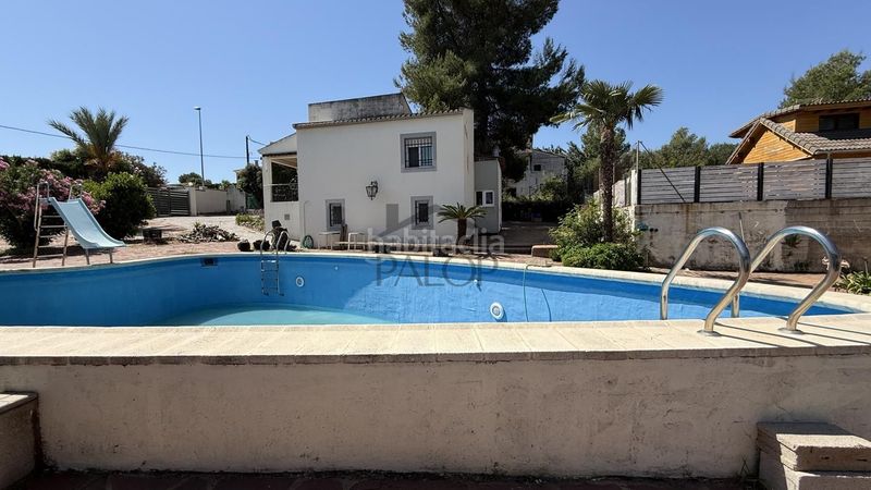 Foto e3c0b6d3-8122-41c3-8596-8faed2d02ad2. Casa amb piscina a Alberic