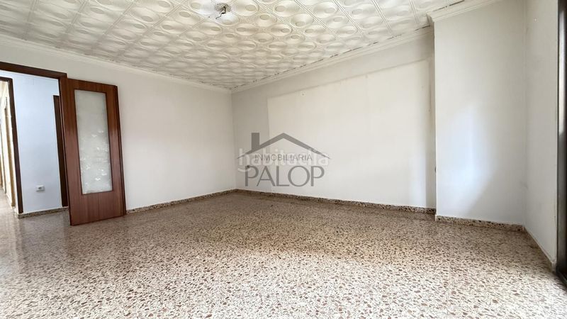 Foto c0549999-6083-4089-bf98-a47569b2bf28. Pis a Carcaixent