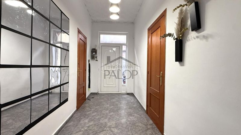 Foto 5ed6dd36-f7c3-4ddf-adad-12bd0364c8e4. Planta baixa a Carcaixent