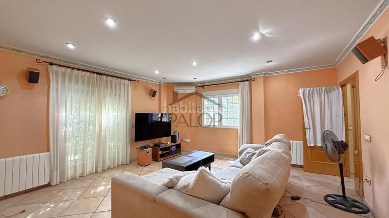 Foto 5fd8bf73-b142-4c16-a1b0-2dfd7a8451ce. Casa a Senyera