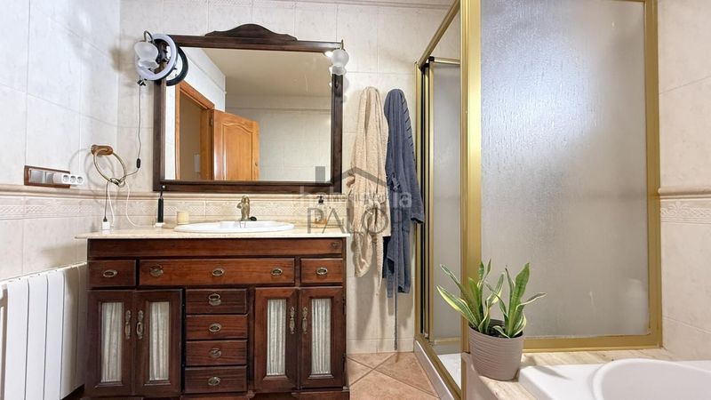 Foto b34a7411-acda-4ba3-8553-a1066d6a80c2. Casa a Senyera