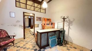 Casa a Carcaixent. Esta casa se encuentra en carcaixent, valencia, en la zona del c