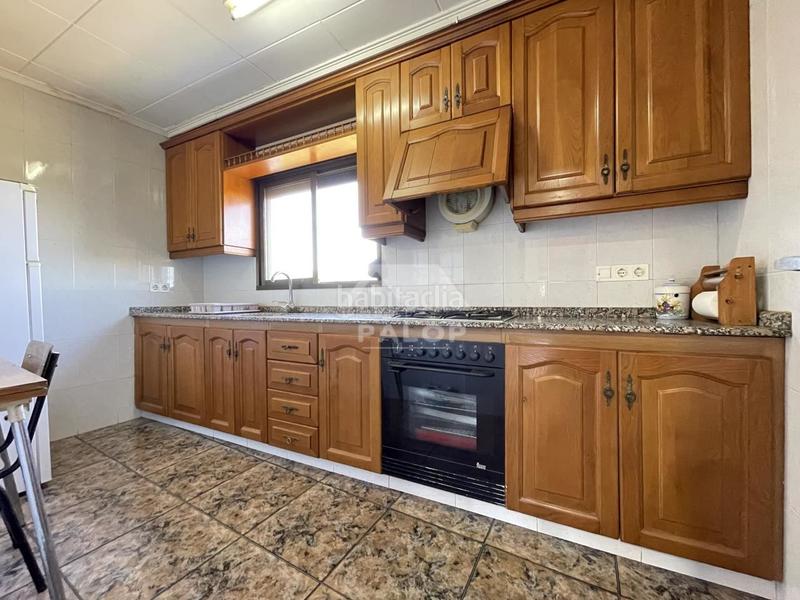 Foto 40a2e093-f456-4aa0-98f2-ceecc3ebf6e4. Haus mit parking in Manuel