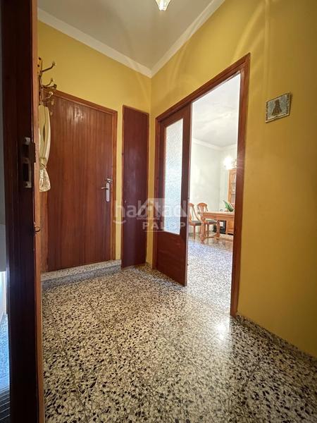 Foto 967acef0-7a1d-44e4-b3ca-eed9ac547f2d. Haus mit parking in Manuel