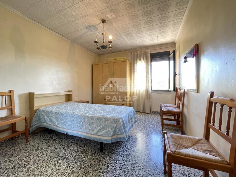 Foto ddd82450-feb7-457d-bd08-986a9cb6b413. Haus mit parking in Manuel