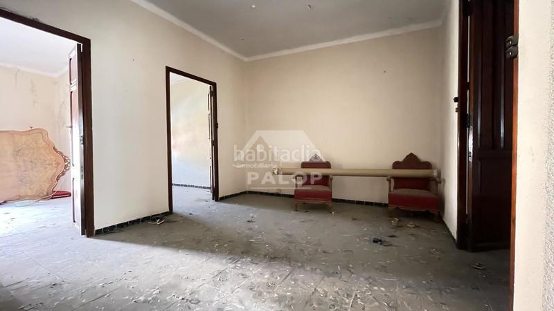 Foto ca299293-6e0e-4aa9-8d85-28ef475ba0ce. Casa esta casa se encuentra , valencia, en la zona de la avenida. 

es un casa que tiene 211 m2 construidos en un solar en Carcaixent