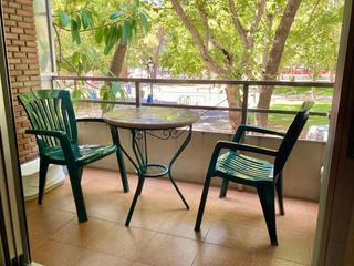 Appartement  Avenida conde de vallellano. Un piso con terraza en conde vallellano