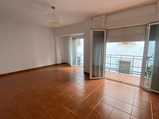 Appartement  Plaza de chirinos. Piso exterior junto a cruz conde