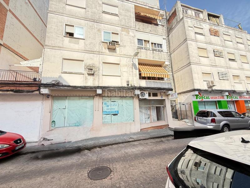 Foto b7f091fb-5a69-4b36-aa18-1014ab3f3025. Location local commercial dans calle cronista maraver 2 dans Córdoba