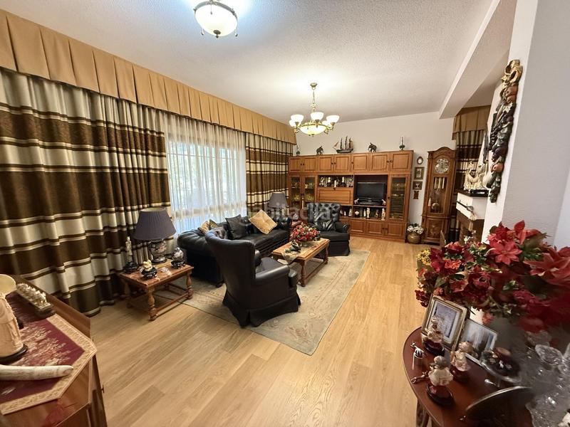 Foto a9ad2748-af50-4421-8779-7252394438d4. Chalet avec piscine dans El Brillante -El Naranjo - El Tablero Córdoba