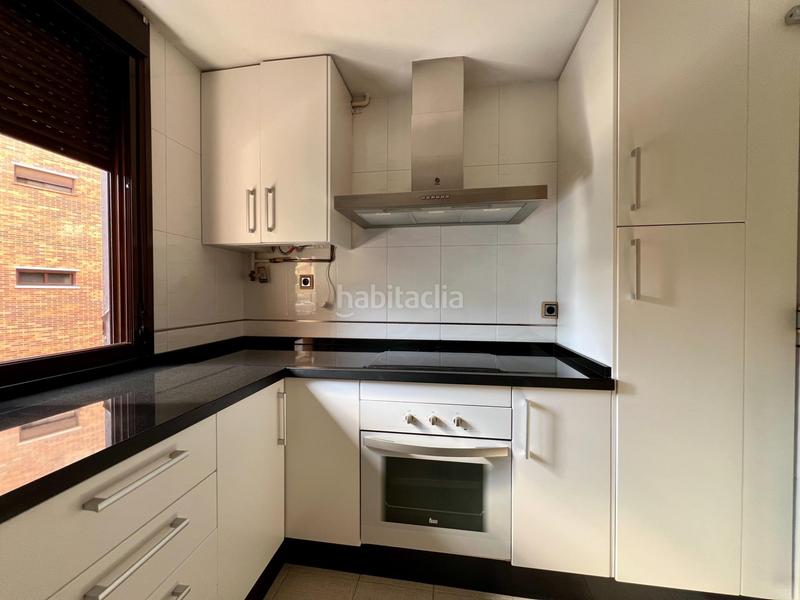 Foto da8757cb-74c8-4f69-9df4-a0f9e579cace. Appartamento con riscaldamento parcheggio piscina in Córdoba