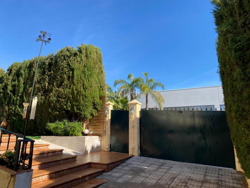 Foto c15cc941-560f-40e7-90fb-218b5e54cacf. Chalet avec chauffage parking piscine dans El Brillante -El Naranjo - El Tablero Córdoba