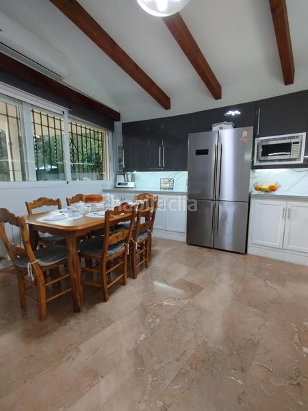 Foto cedbbc20-fa18-44c8-867f-0fe79258d3c4. Chalet avec chauffage parking piscine dans El Brillante -El Naranjo - El Tablero Córdoba