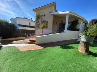 Chalet  Calle salvia. Chalet en la mejor zona del brillante junto al colegio la salle