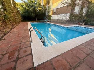 Rent Flat in El Brillante -El Naranjo - El Tablero. Un piso de alquiler luminoso y con grandes espacios.