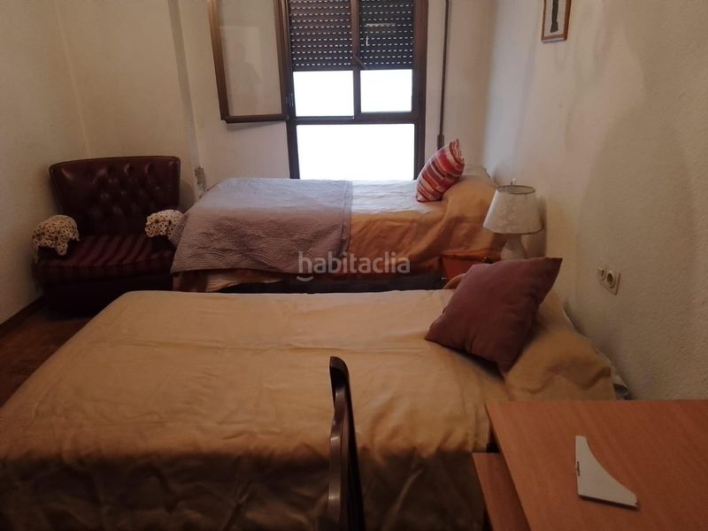 Foto d40a736d-10b0-44e3-853b-b8efc14717f6. Pis amb aparcament a Centro Córdoba