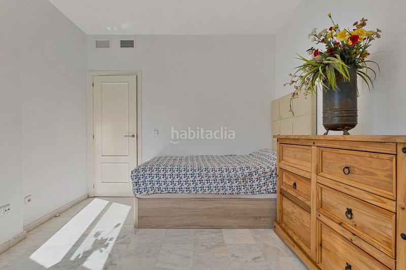 Foto 6dd21280-83d8-4c28-bff8-a5d5b996fc97. Casa bifamiliare con parcheggio piscina in Torreblanca del Sol Fuengirola