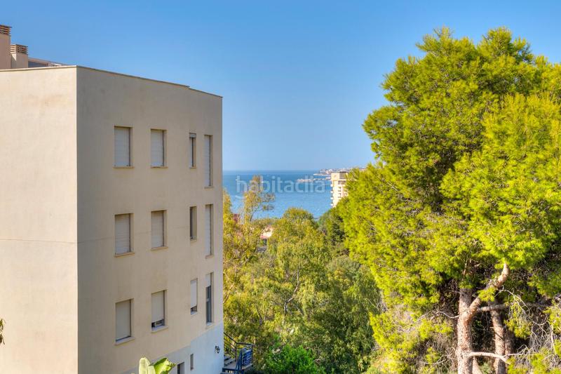 Foto 945e37eb-1e91-45dd-b5f4-784be8565b5c. Casa bifamiliare con parcheggio piscina in Torreblanca del Sol Fuengirola