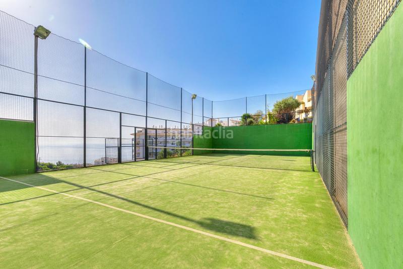 Foto b60d54cb-40fa-4f65-b214-16bc07533e06. Casa bifamiliare con parcheggio piscina in Torreblanca del Sol Fuengirola