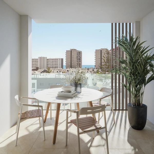 Foto e6f57403-4cca-42b3-af8c-558c2f9b5759. Àtic a Castillo Sohail - Myramar Fuengirola
