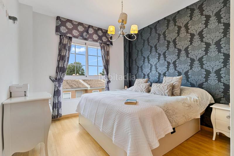 Foto 04e36ac2-c86e-4f2d-b3f6-c9cb925220c1. Doppelhaus mit heizung parking pool in Chilches