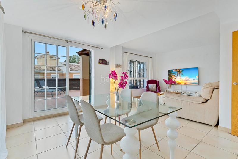 Foto 1e33bb96-b6cd-48da-94a5-df6366ce4018. Doppelhaus mit heizung parking pool in Chilches