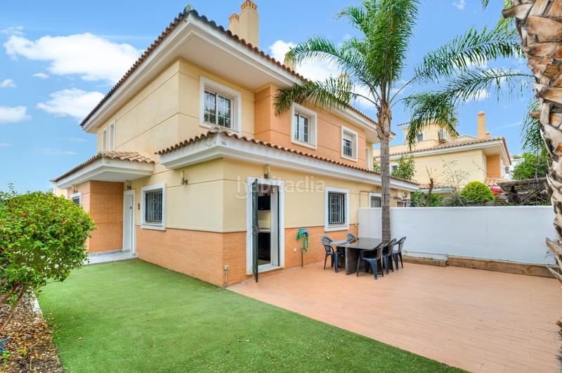 Foto 2761d5ed-ddd5-402a-b2fc-1d085d04fab4. Doppelhaus mit heizung parking pool in Chilches