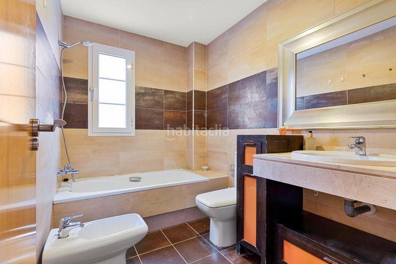 Foto c39a3e48-ce77-4ba8-9ac5-90af33b1531f. Doppelhaus mit heizung parking pool in Chilches