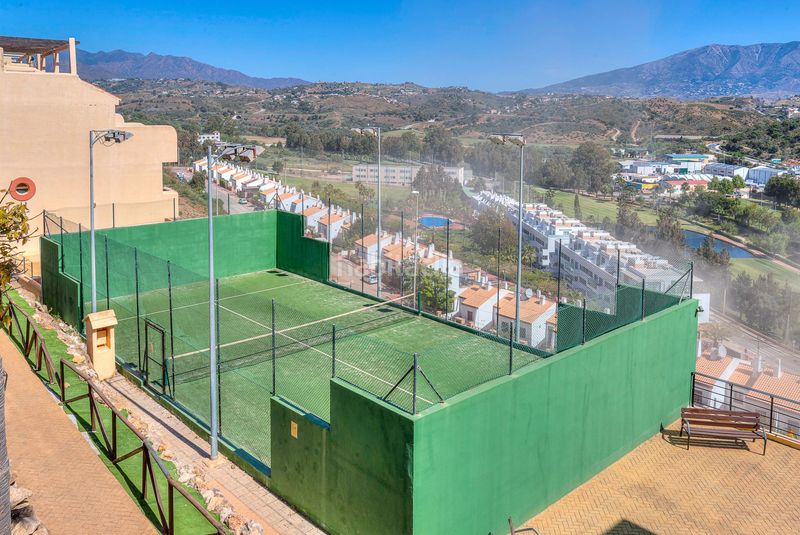 Foto 16b92363-a780-4399-9ce3-046f05422e40. Àtic amb calefacció aparcament piscina a la cala Mijas Mijas