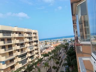 Apartament a Puerto Deportivo. Hotel las palmeras