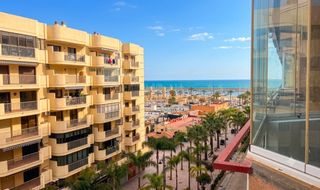 Apartment in Puerto Deportivo. Hotel las palmeras