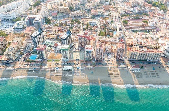 Foto 901aa8b2-1d43-4556-a3b6-89f5deff5d98. Àtic amb calefacció a Puerto Deportivo Fuengirola