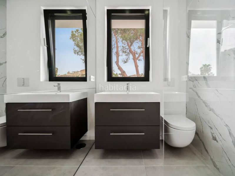 Foto 59939c9a-4157-4caf-ac8b-8d457727f461. Chalet en Santa María Marbella