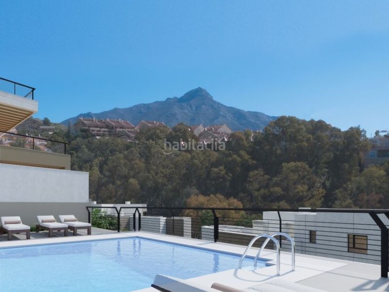 Foto ce389723-0e7c-4a8e-ac46-38a979218125. Àtic amb aparcament piscina a Las Brisas Marbella